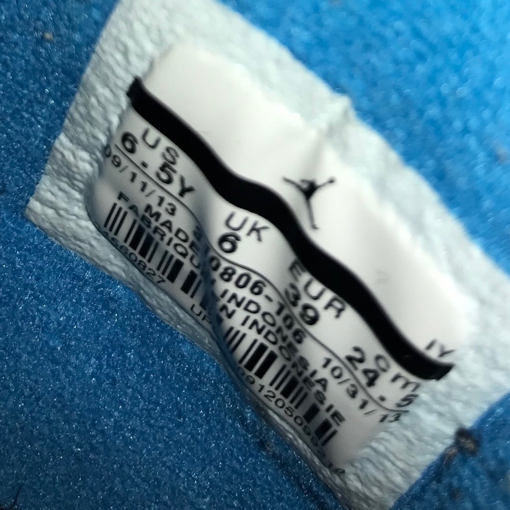Jordan 10 Powder Blue (GS) - Picture 12 of 14